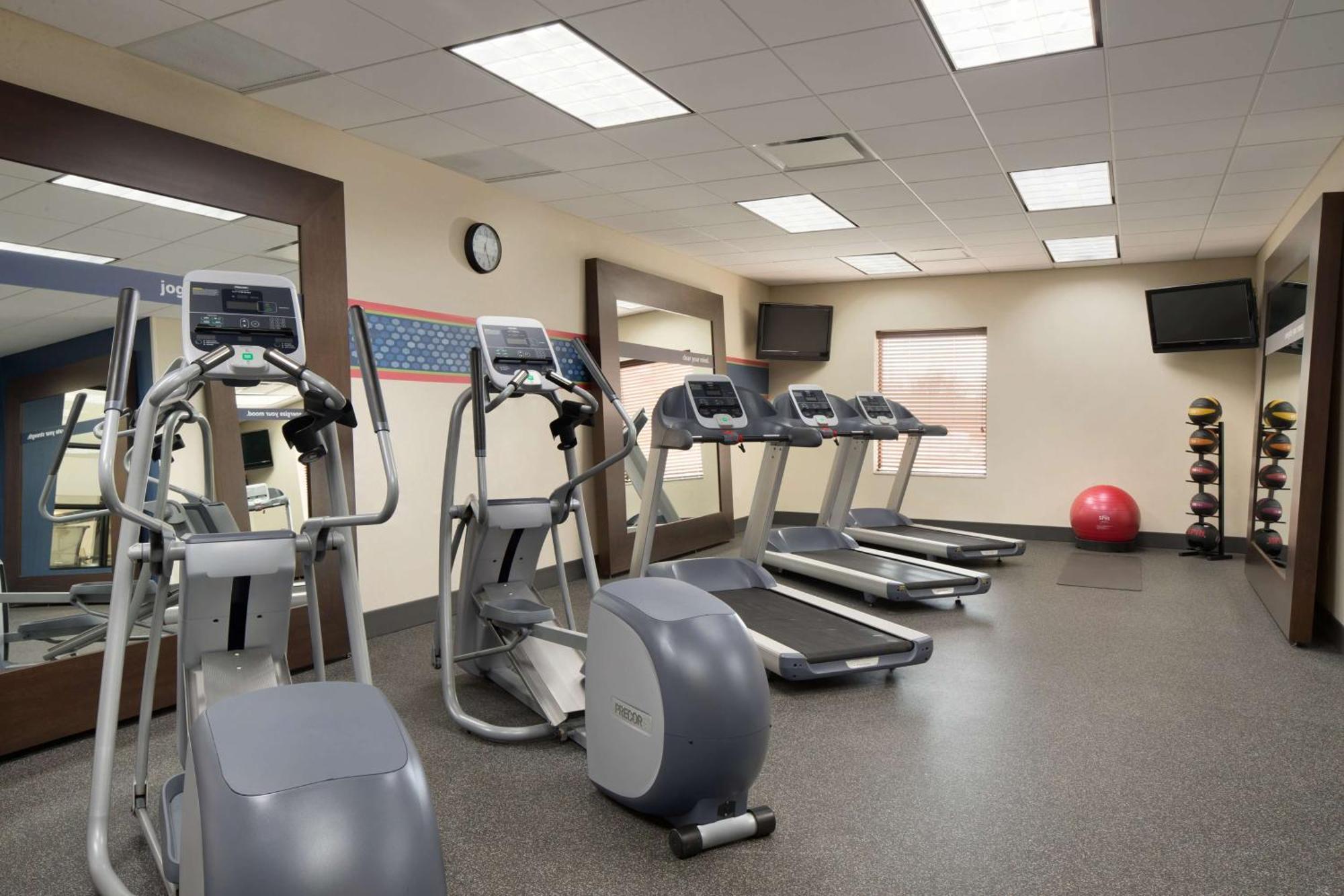 Hampton & Aberdeen/apg South Hotel 3*